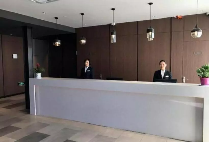 هتل Jinjiang Inn Select Shanghai International Resort Area East Kangqiao Road