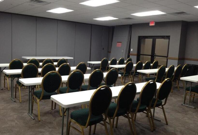 Boarders Inn & Suites By Cobblestone Hotels Grand Island