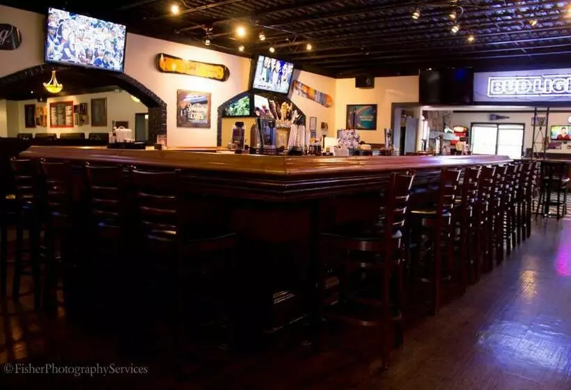 酒店 Hanover & Banquet Center