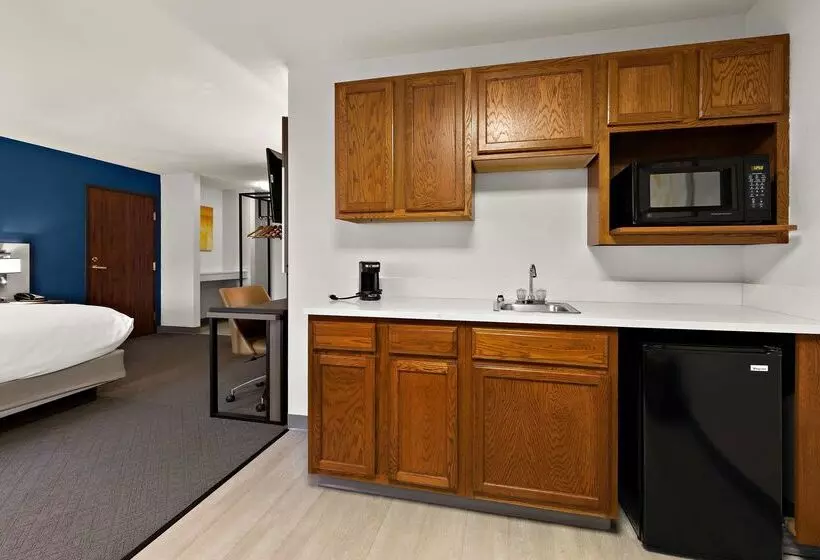 酒店 Comfort Inn & Suites