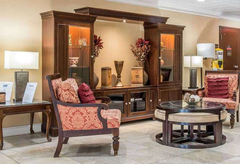 Отель Comfort Inn Cranberry Twp