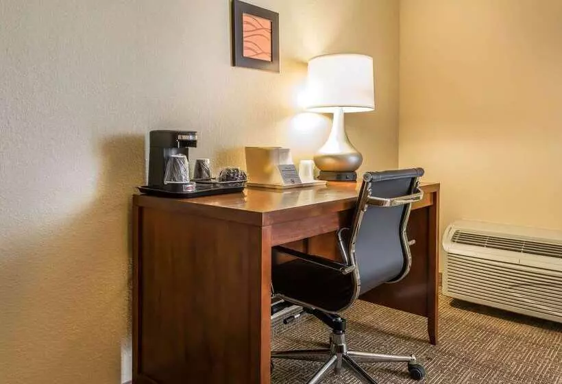 호텔 Comfort Inn Cranberry Twp