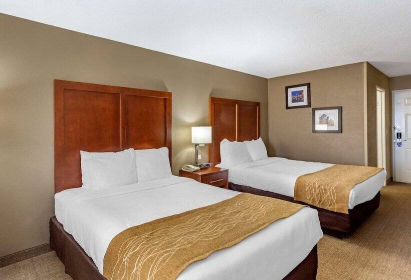 בית מלון כפרי Comfort Inn Gurnee Near Six Flags