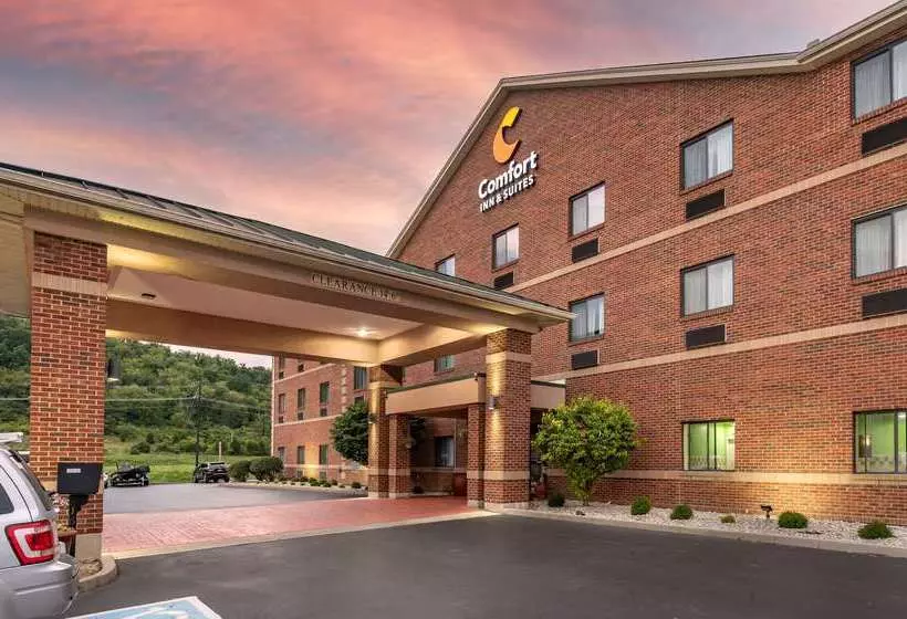 호텔 Comfort Inn & Suites