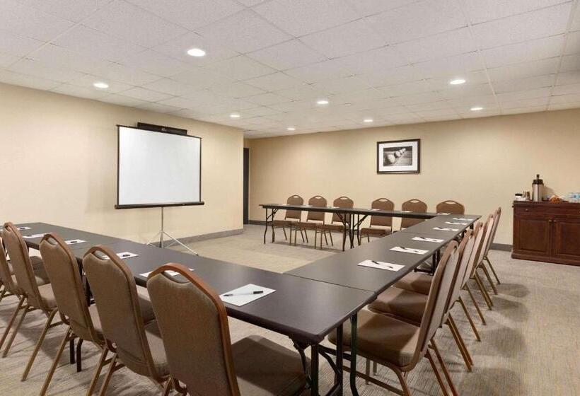 Otel Country Inn & Suites By Radisson, Eagan, Mn