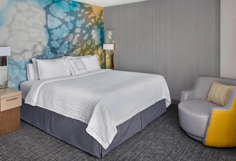 هتل Courtyard Charlotte City Center