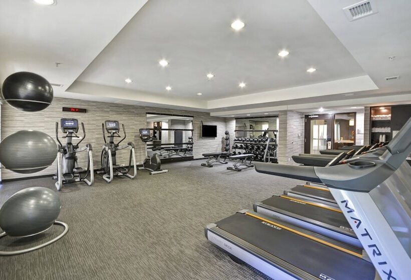 فندق Courtyard By Marriott Dalton