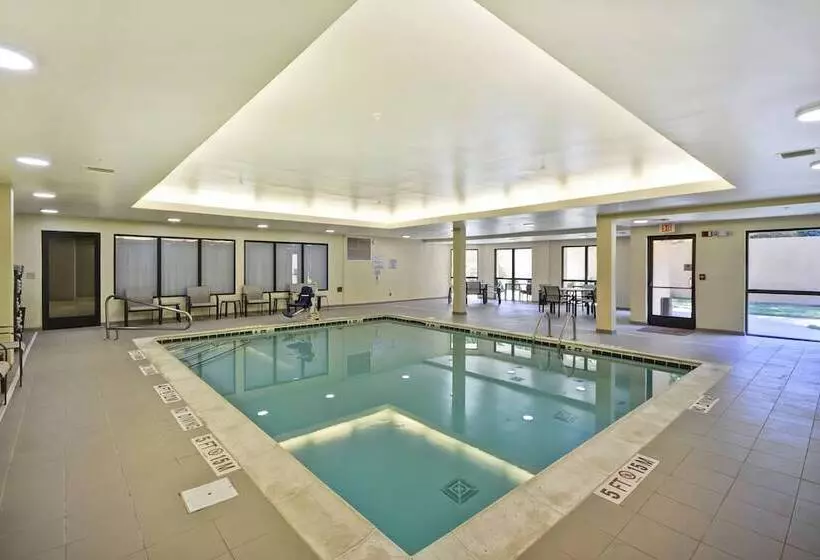 ホテル Courtyard By Marriott Dalton