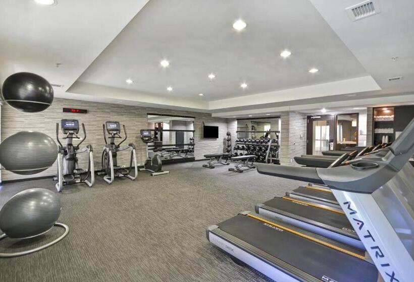 فندق Courtyard By Marriott Dalton