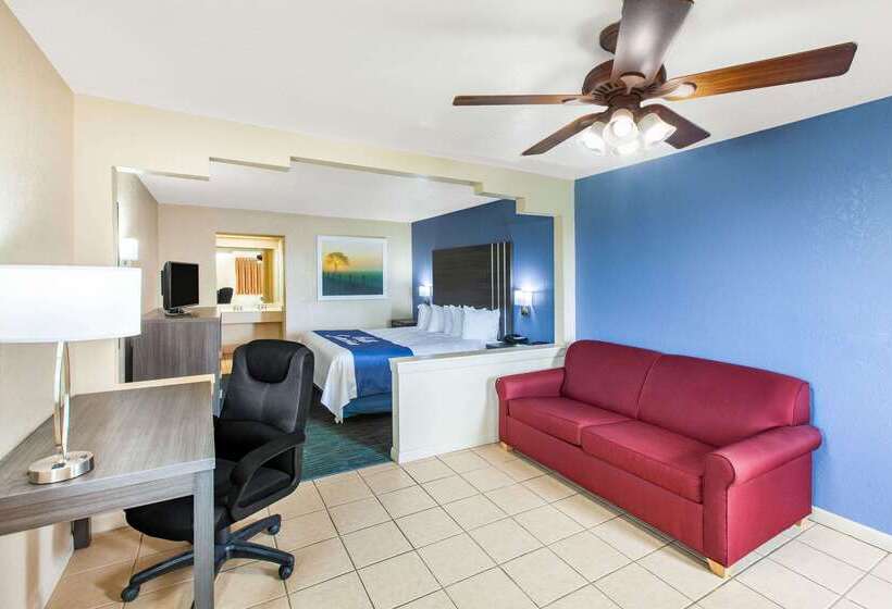 فندق Days Inn & Suites By Wyndham Braunig Lake