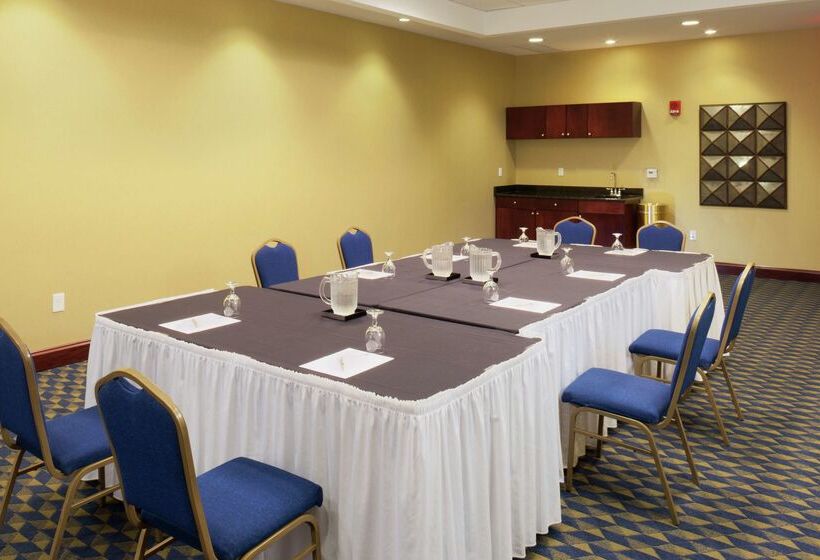 Szálloda Doubletree By Hilton Greensboro