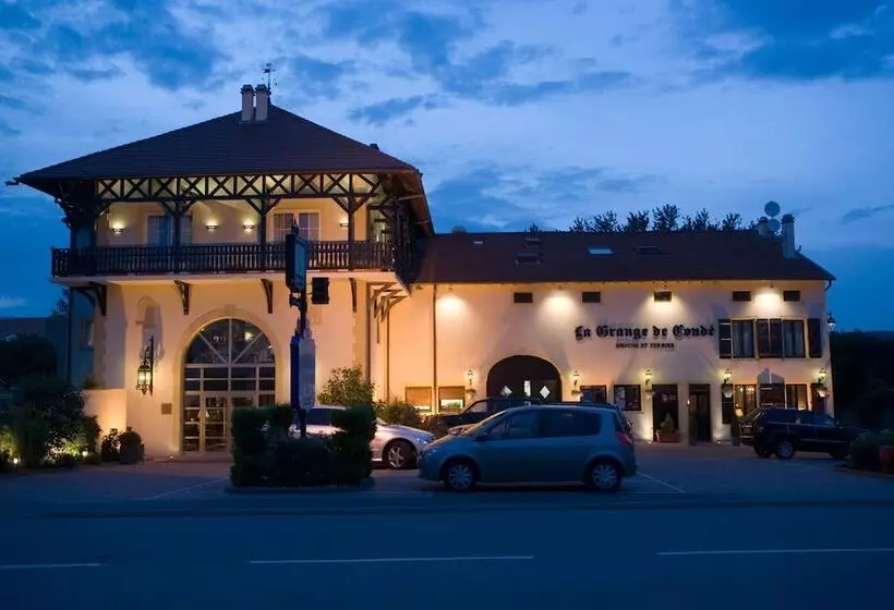 فندق Du Domaine De La Grange De Conde