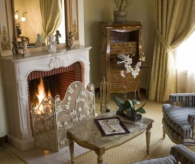 فندق Du Domaine De La Grange De Conde