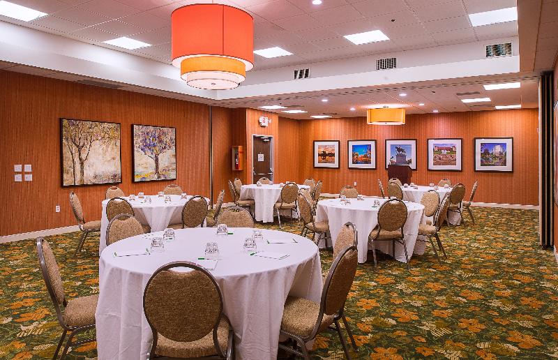 فندق Forest Park