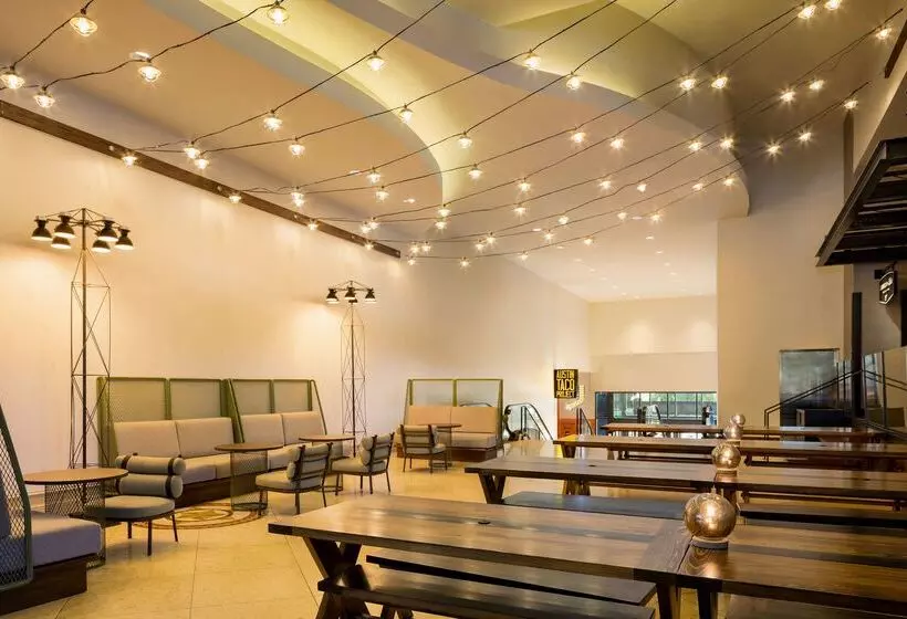 호텔 Hilton Austin