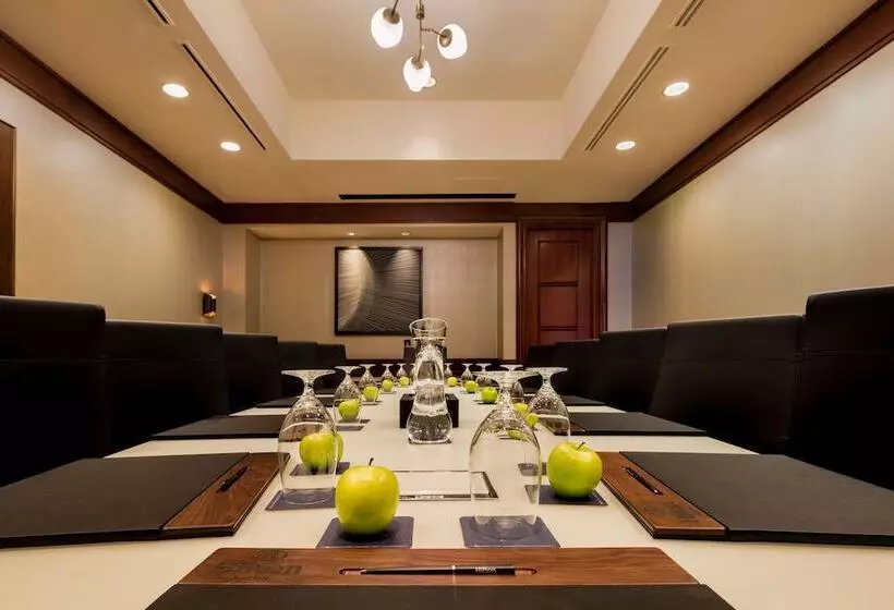 호텔 Hilton Austin