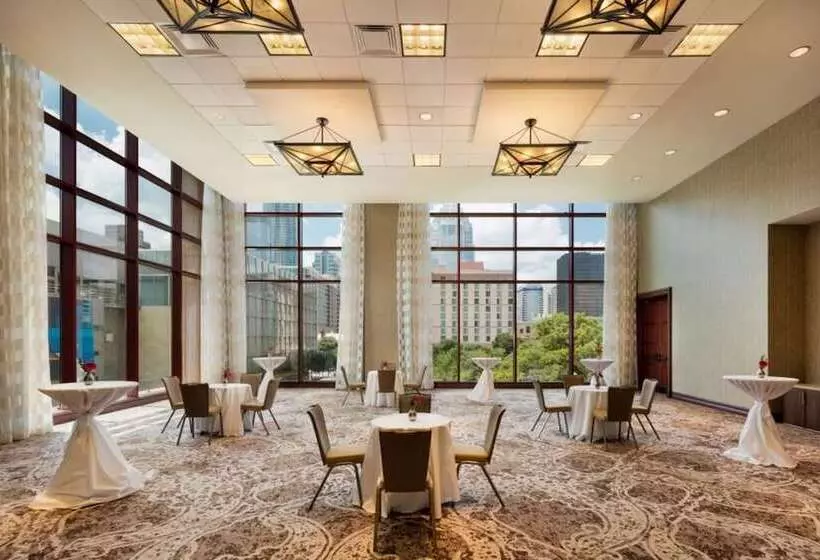 호텔 Hilton Austin