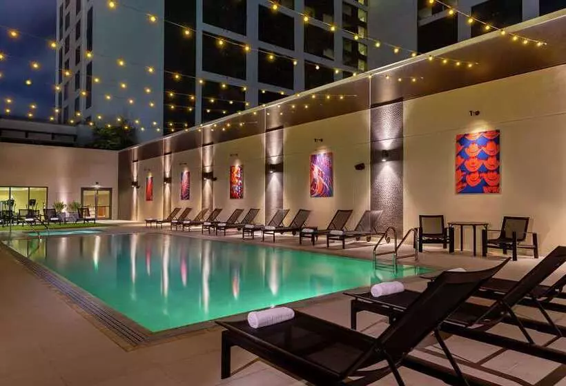 호텔 Hilton Austin