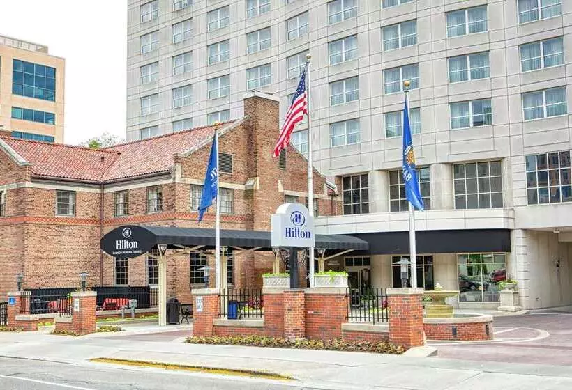 فندق Hilton Madison Monona Terrace