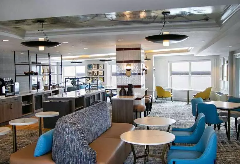 فندق Hilton Madison Monona Terrace