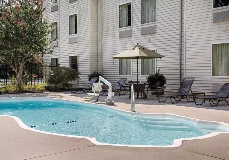 ホテル Holiday Inn Express Gloucester, An Ihg