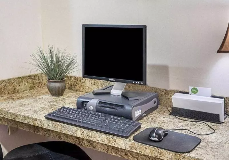 ホテル Holiday Inn Express Gloucester, An Ihg