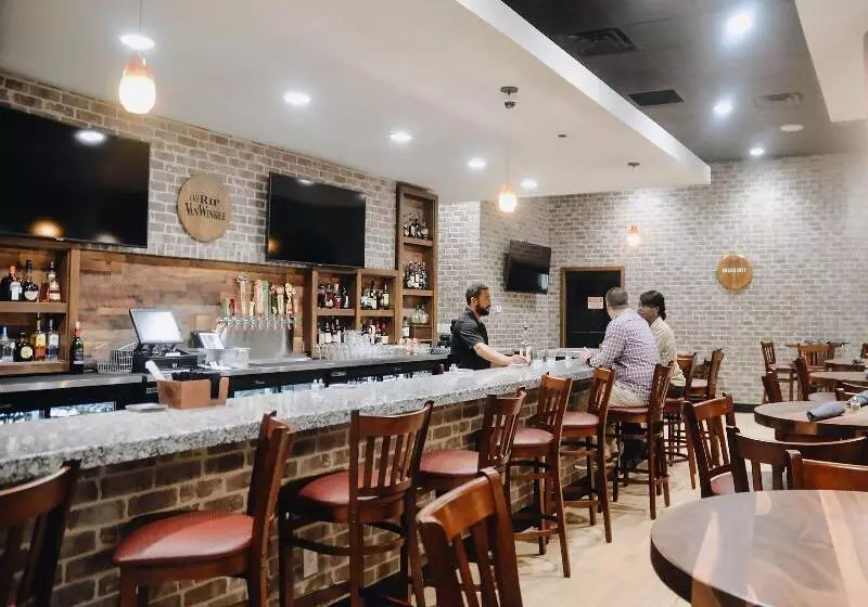 Отель Holiday Inn Lumberton, An Ihg