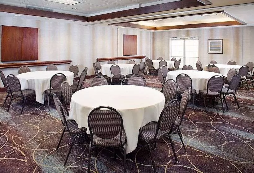 호텔 Homewood Suites By Hilton Clevelandsolon