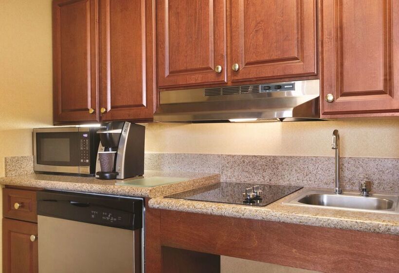 호텔 Homewood Suites By Hilton Detroit Troy