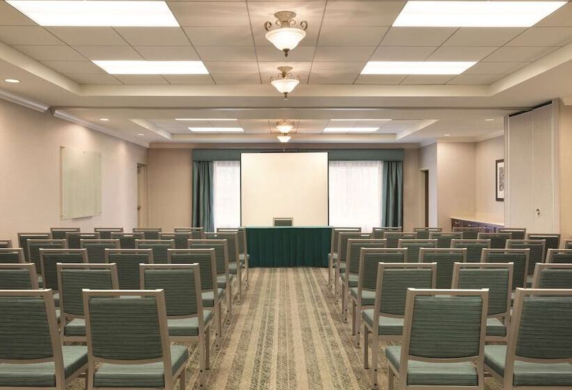 호텔 Homewood Suites By Hilton Detroit Troy