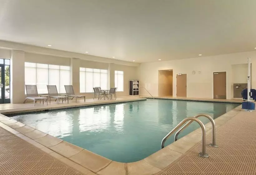 Отель Homewood Suites By Hilton Detroit Troy