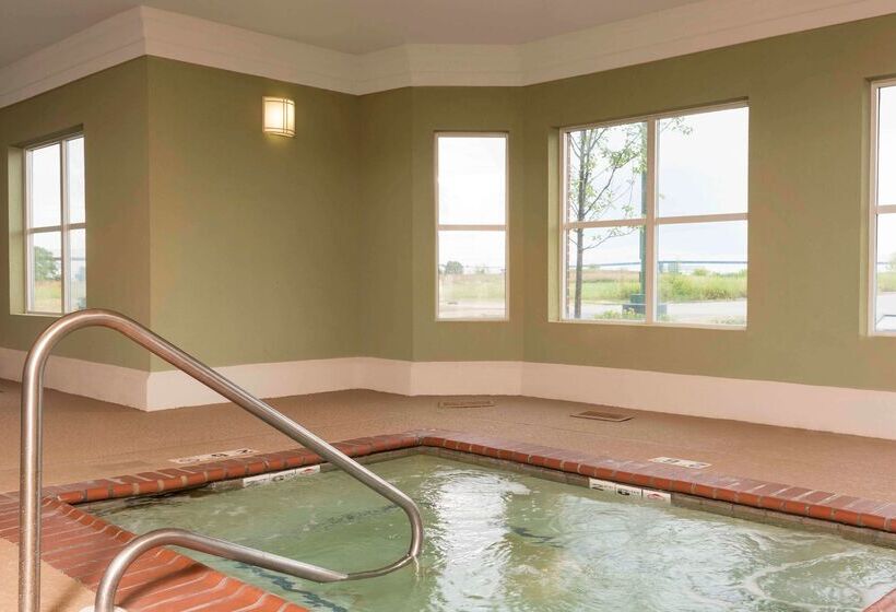 هتل Homewood Suites By Hilton Indianapolisairport/plainfield