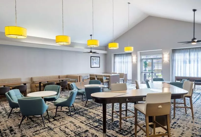 Отель Homewood Suites By Hilton Montgomery
