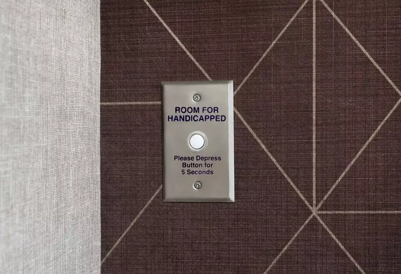 Отель Homewood Suites By Hilton Montgomery