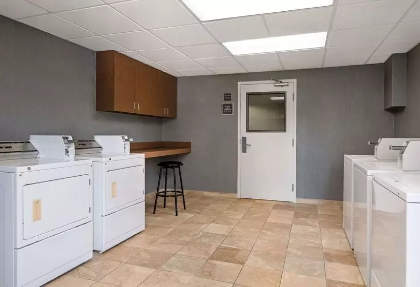 Отель Homewood Suites By Hilton Montgomery