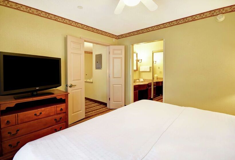 Отель Homewood Suites By Hilton Richmondchester