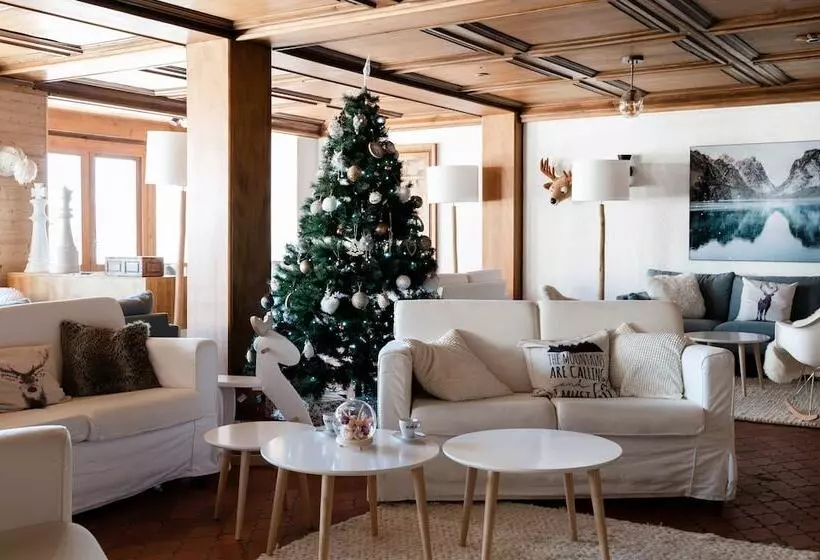 בית מלון כפרי Hôtel Les Roches Fleuries