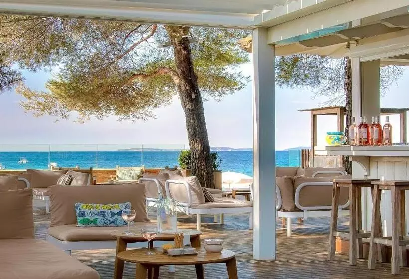 هتل La Pinède Plage