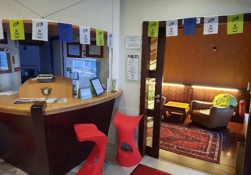 Logis Rex Hotel Lorient