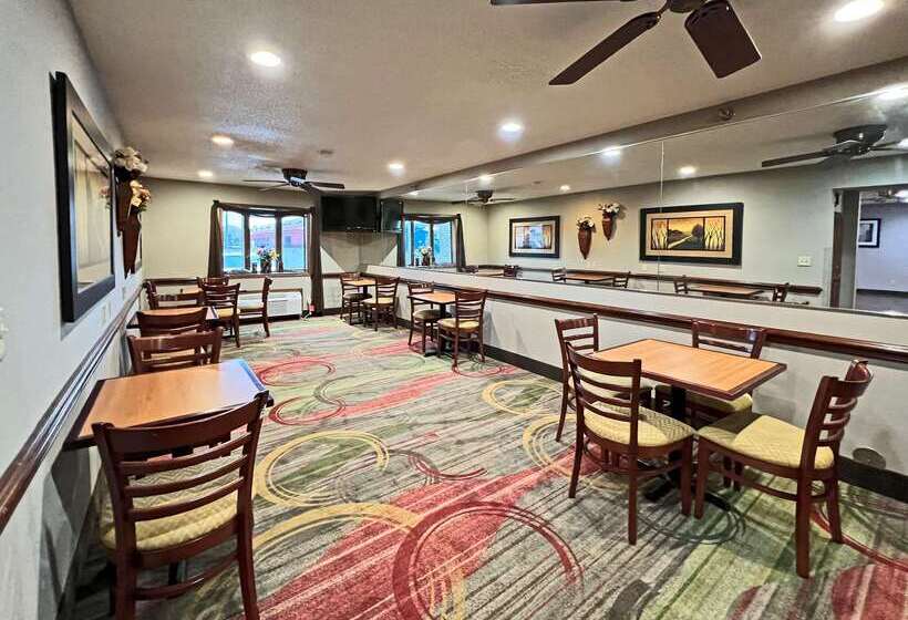 فندق Quality Inn Mitchell I 90