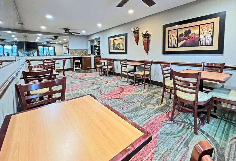 فندق Quality Inn Mitchell I 90