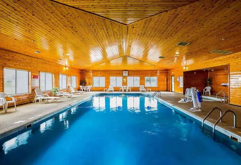 هتل Quality Inn Mitchell I 90