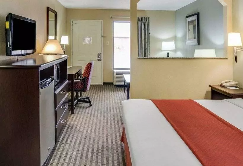 Hotel Quality Inn Mt. Pleasant