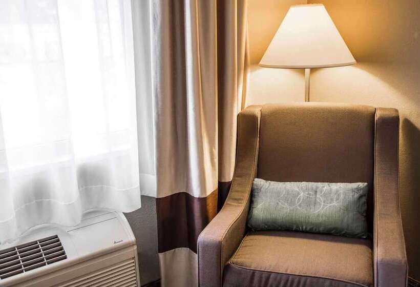 فندق Quality Inn & Suites