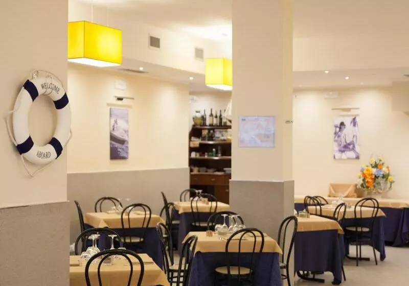 Отель Costazzurra Museum & Spa