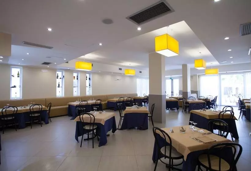 Отель Costazzurra Museum & Spa