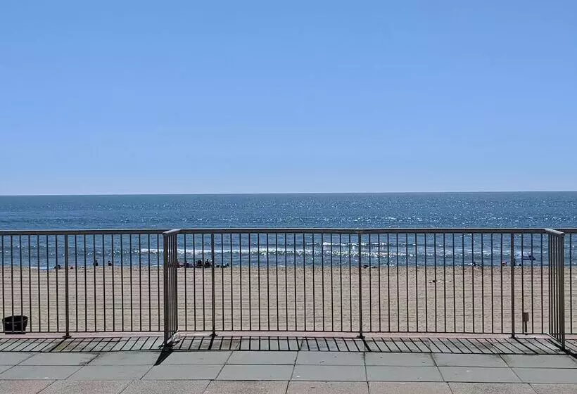 Grand Hotel Ocean City Oceanfront