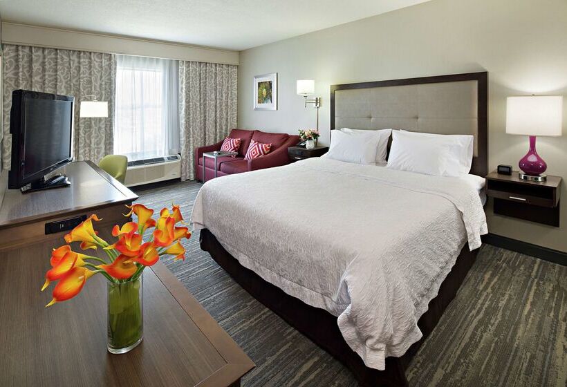 فندق Hampton Inn & Suites Palm Desert