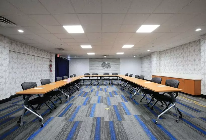 בית מלון כפרי Hampton Inn Bordentown