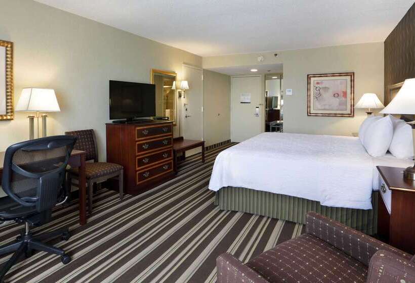 בית מלון כפרי Hampton Inn Boston Natick